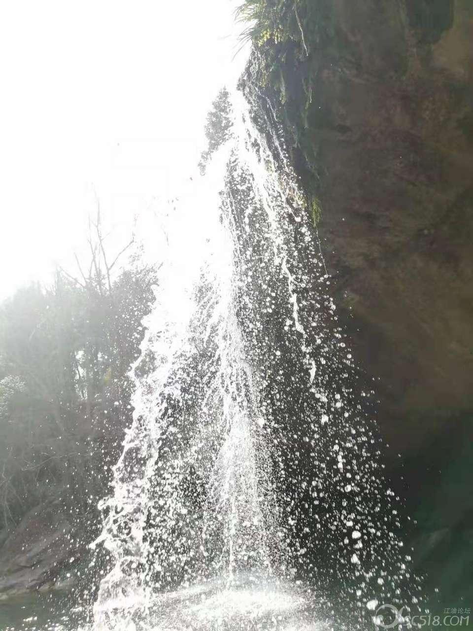 我们天天都生活在什么的世界里 ，我们做的每一件事都和什么有关？游戏画面